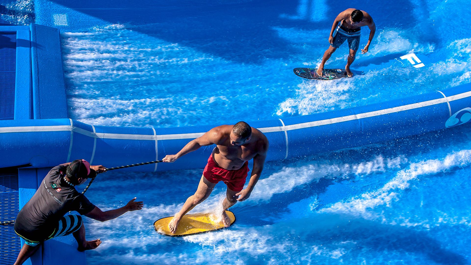 Андаманда пхукет. Сёрф Хаус. Surf House. Surf House Phuket. Flowrider в Тайланде.